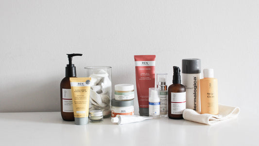 The Ultimate Guide to Skincare Steps and Routine Order