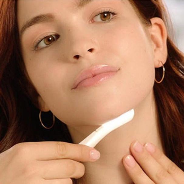 SkinTech Professional Dermaplaning Device - Skin Glam Tech™