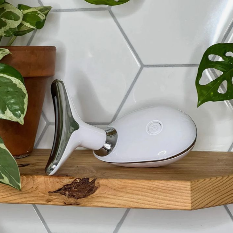 SkinTech Face-Lifting Device™ - Skin Glam Tech™